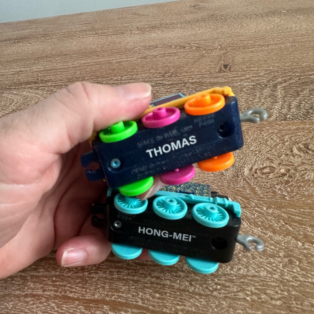 Push Along TrackMaster Train Engine Bundle - Picture 5 of 10